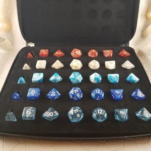 Acrylic Poly Dice: 'Murica Yeaaaah! Dice + Case